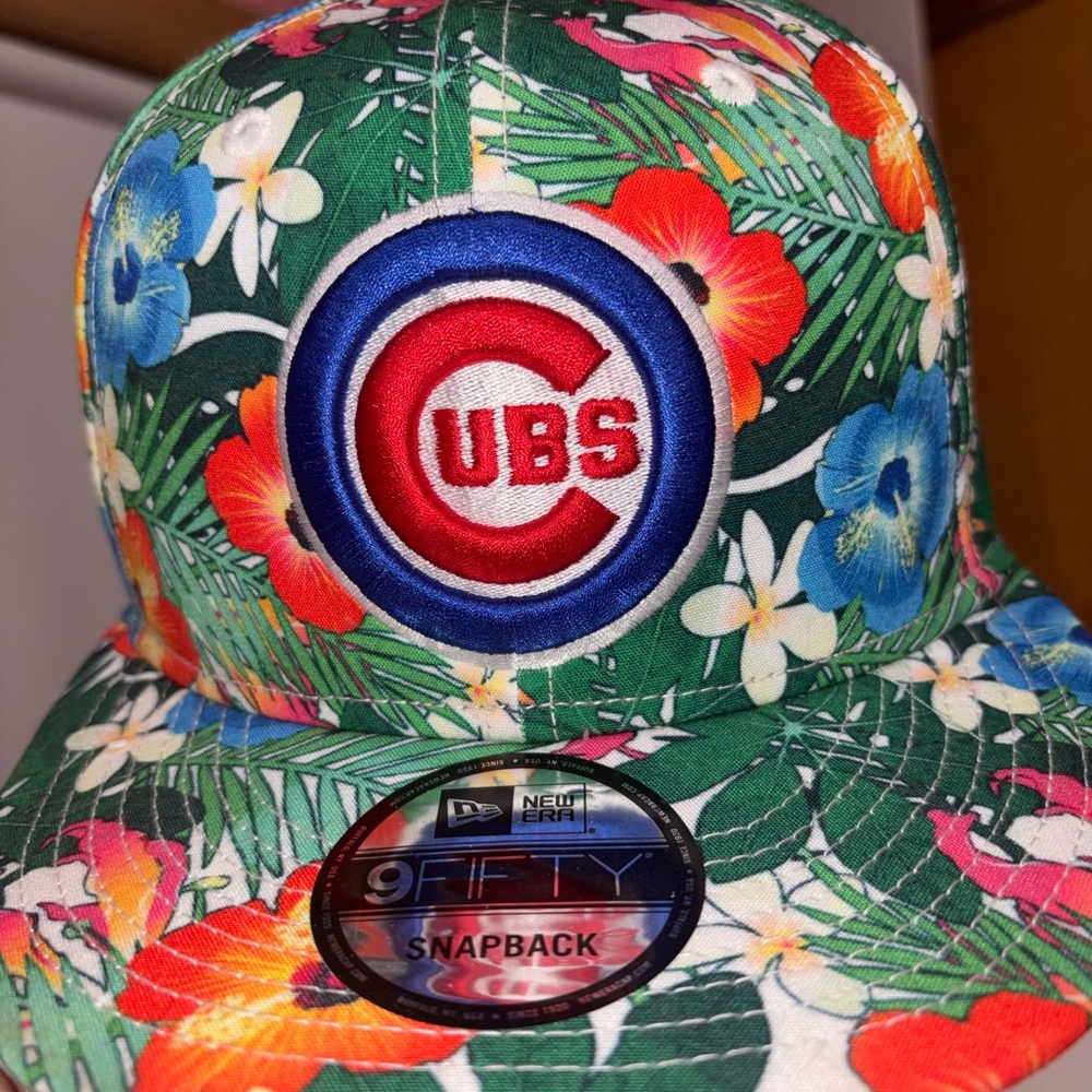 New Era Cubs Tropical Floral Snapback